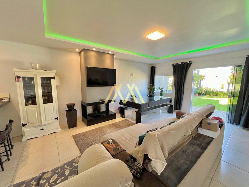 Excelente casa no Centro de Xangrilá: 2ª foto da galeria de imagens do imóvel