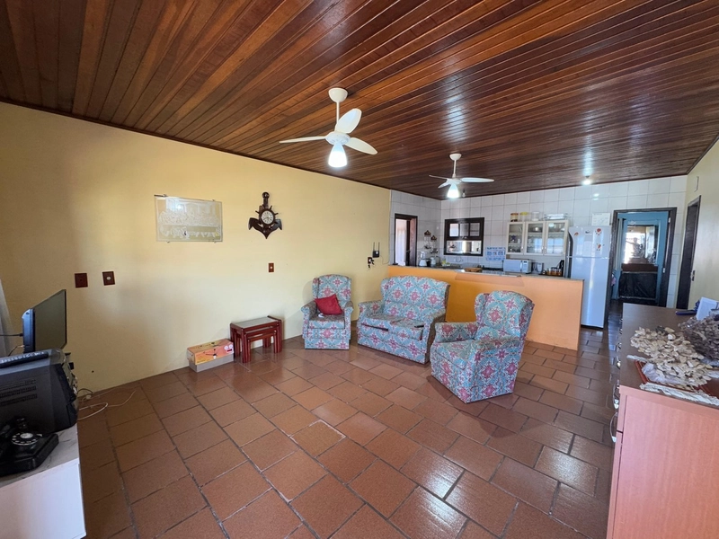 CASA A 450M DO MAR!: 6ª foto da galeria de imagens do imóvel