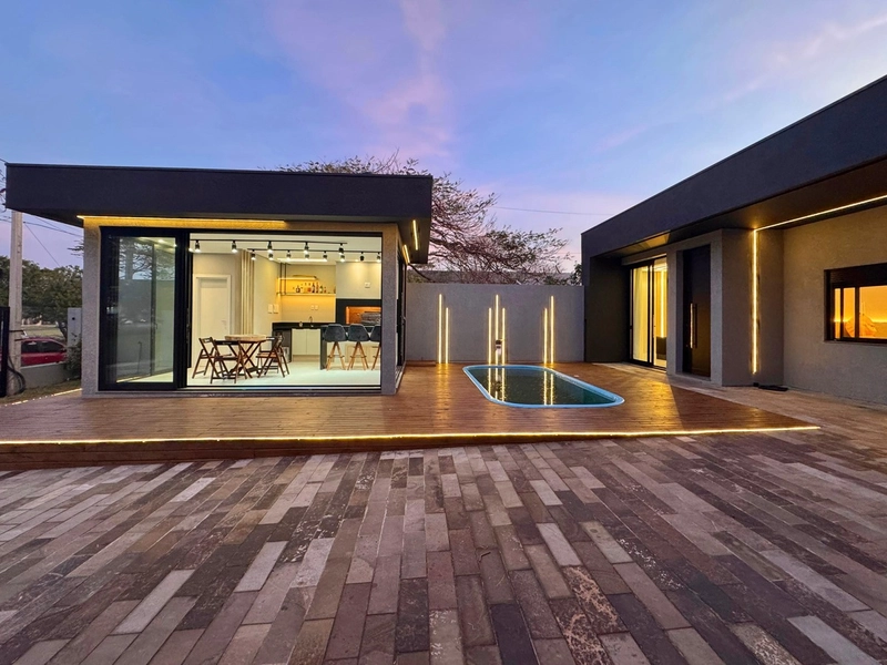 Casa á venda em Capão da Canoa!!: 1ª foto da galeria de imagens do imóvel
