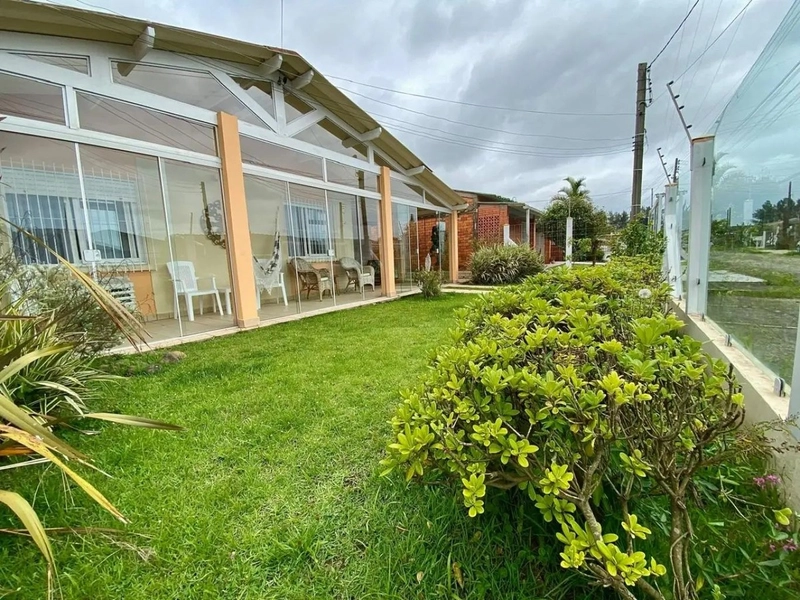 CASA A VENDA COM 02 TERRENOS E PISCINA!: 1ª foto da galeria de imagens do imóvel