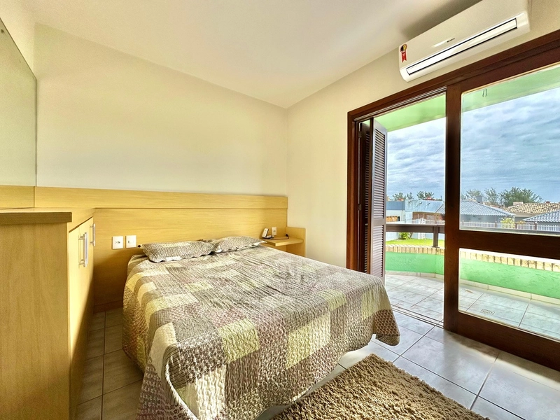 DUPLEX A VENDA JUNTO AO MAR, PÉ NA AREIA EM CAPÃO DA CANOA!: 9ª foto da galeria de imagens do imóvel