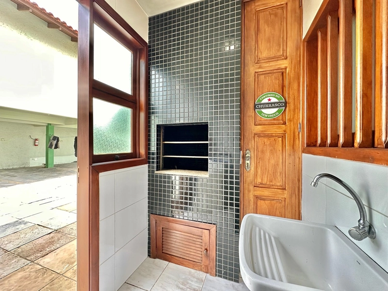 DUPLEX A VENDA JUNTO AO MAR, PÉ NA AREIA EM CAPÃO DA CANOA!: 8ª foto da galeria de imagens do imóvel