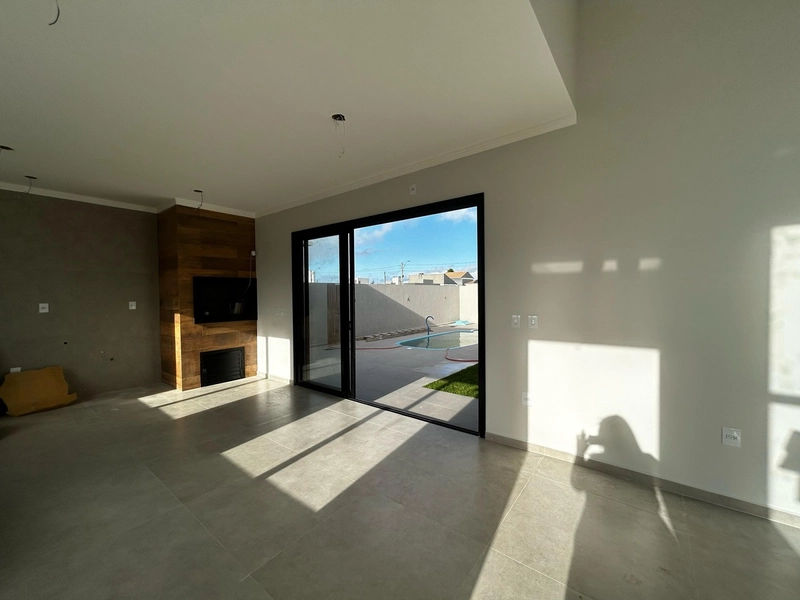 CASA NOVA A VENDA EM ATLÂNTIDA SUL!: 8ª foto da galeria de imagens do imóvel
