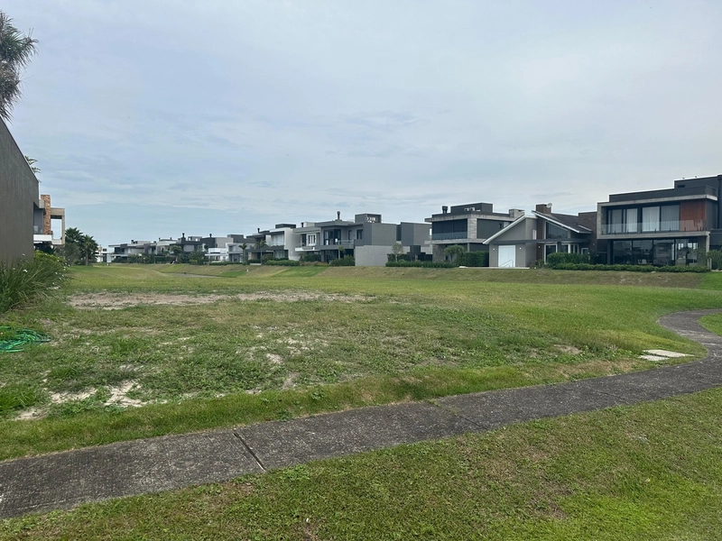 Terreno à venda no condomínio Capão Ilhas Resort em Capão da Canoa!: 4ª foto da galeria de imagens do imóvel
