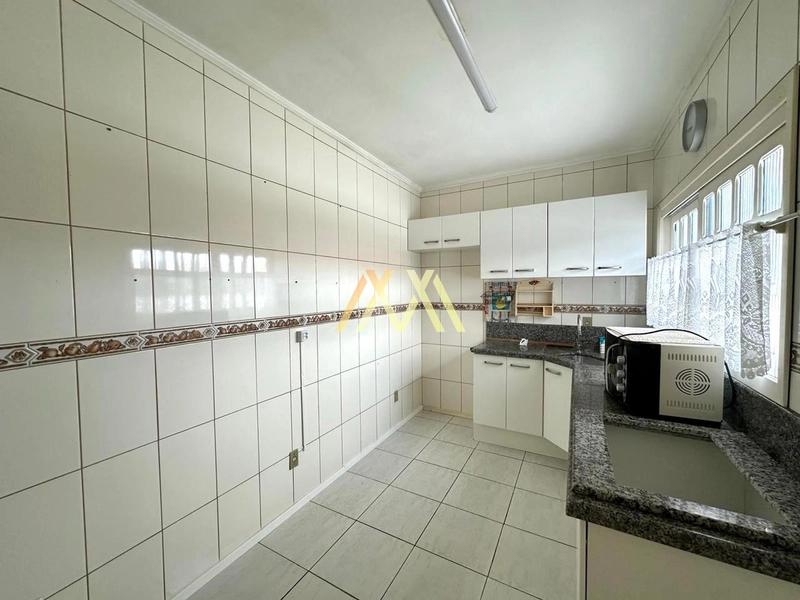 Ótima casa com dois terrenos: 11ª foto da galeria de imagens do imóvel