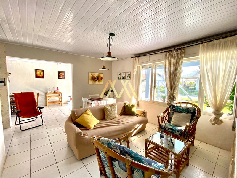 CASA À VENDA EM ATLANTIDA SUL À 300 METROS DO MAR.: 5ª foto da galeria de imagens do imóvel