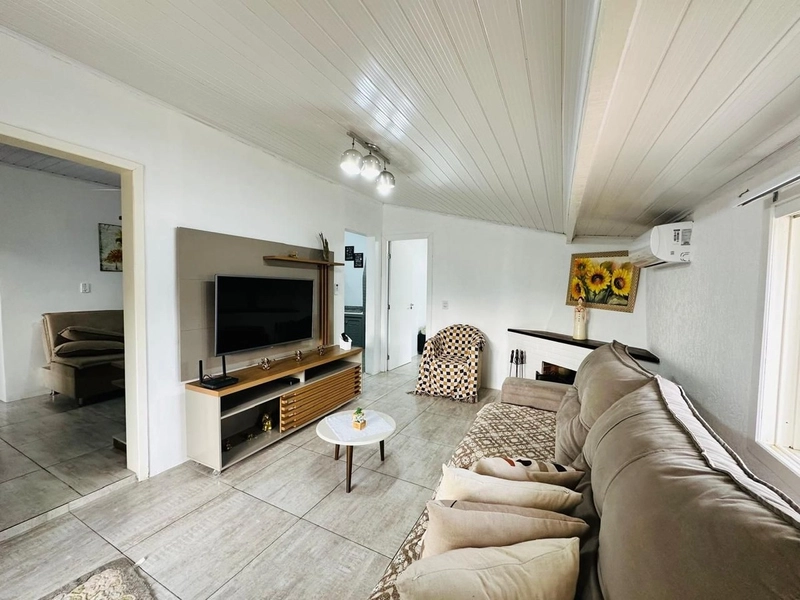 Casa à venda em Atlandida Sul: 3ª foto da galeria de imagens do imóvel