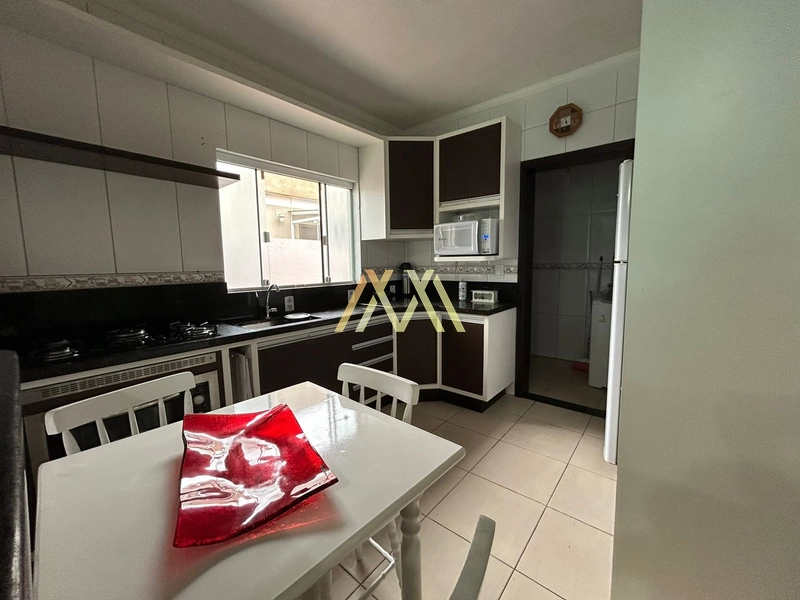 CASA A VENDA A 250M DO MAR EM ATLÂNTIDA SUL!: 4ª foto da galeria de imagens do imóvel
