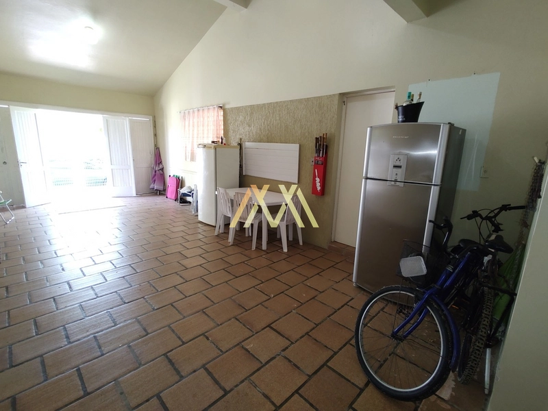Linda casa em ótima localização!: 10ª foto da galeria de imagens do imóvel