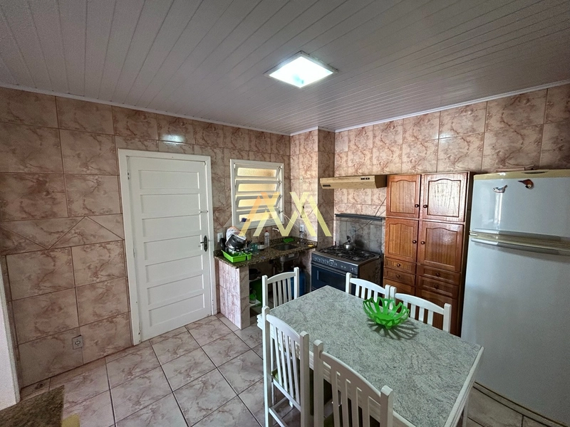 Casa beira mar à venda em Atlântida Sul!: 9ª foto da galeria de imagens do imóvel