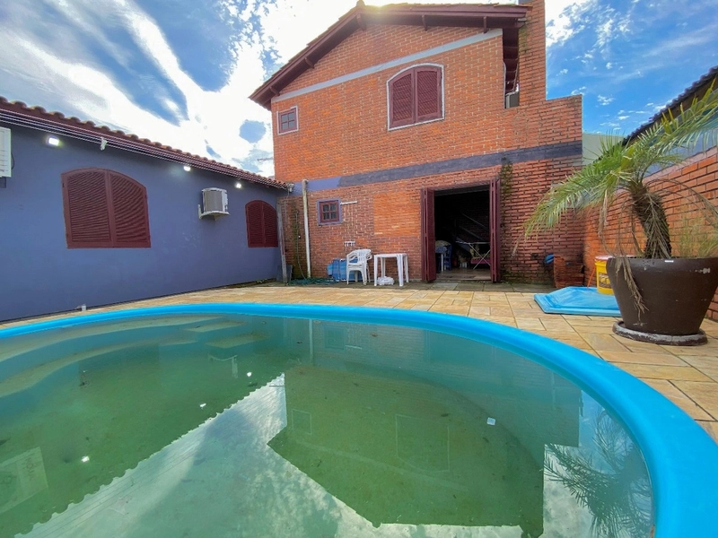 CASA À VENDA EM ATLÂNTIDA SUL!: 12ª foto da galeria de imagens do imóvel