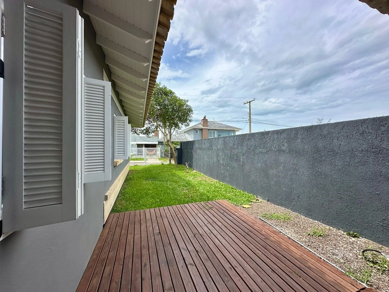 Casa com 02 terrenos à venda em Capão da Canoa!: 3ª foto da galeria de imagens do imóvel