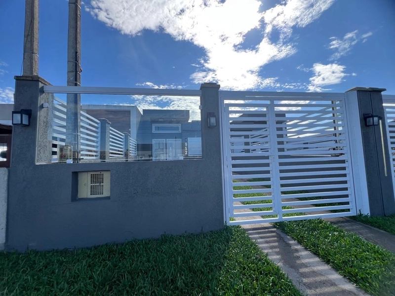 Casa á venda em Capão da Canoa!: 2ª foto da galeria de imagens do imóvel