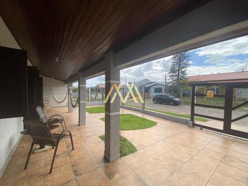 Casa à venda 50 metros do mar!: 3ª foto da galeria de imagens do imóvel