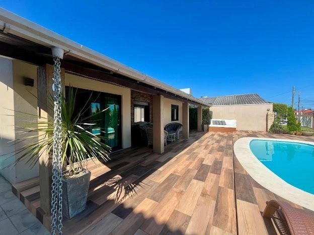 Casa com 170m², 4 dormitórios, 2 suítes, Arpoador em Xangri-Lá!: 2ª foto da galeria de imagens do imóvel