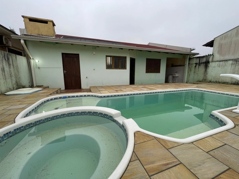 Casa a venda em Atlandida Sul !: 15ª foto da galeria de imagens do imóvel