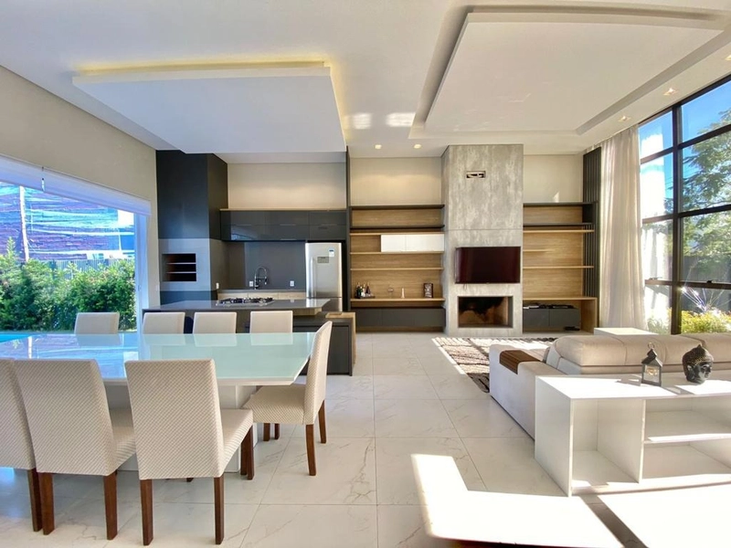 Casa a venda no condomínio DUBAI RESORT!: 8ª foto da galeria de imagens do imóvel