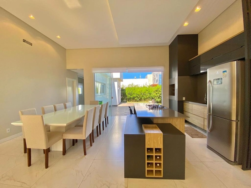 Casa a venda no condomínio DUBAI RESORT!: 11ª foto da galeria de imagens do imóvel