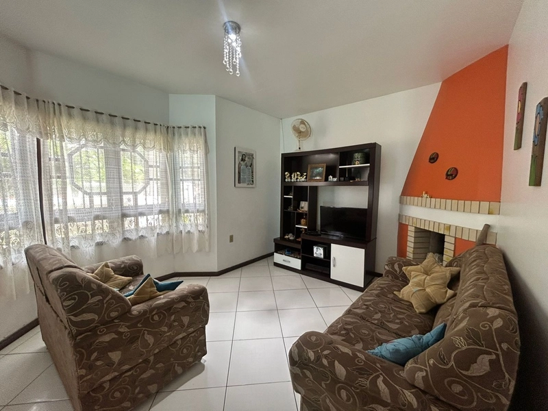 Casa a venda em Atlântida Sul!: 7ª foto da galeria de imagens do imóvel