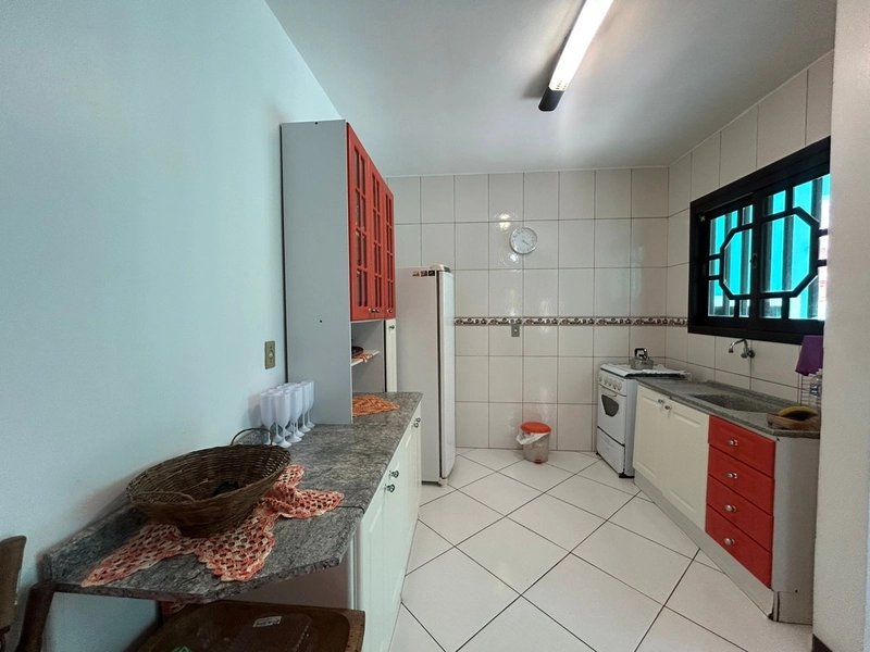Casa a venda em Atlântida Sul!: 10ª foto da galeria de imagens do imóvel