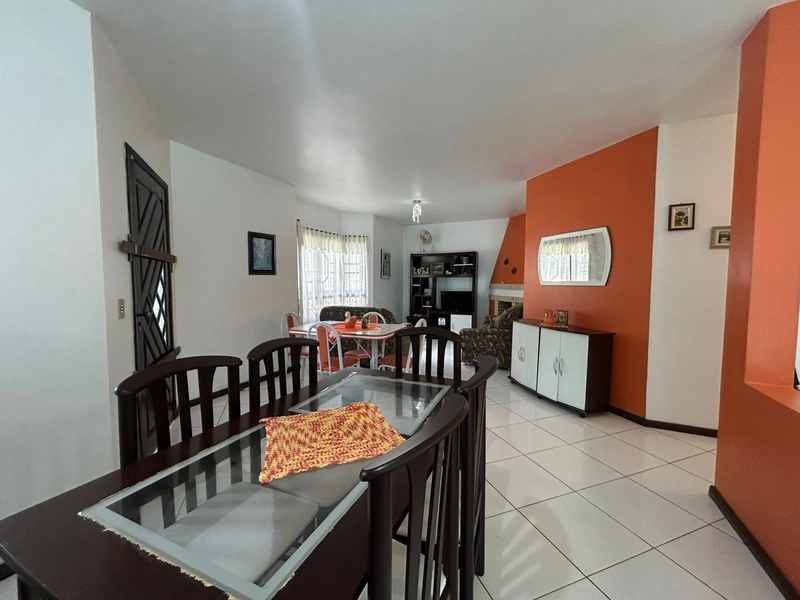 Casa a venda em Atlântida Sul!: 9ª foto da galeria de imagens do imóvel