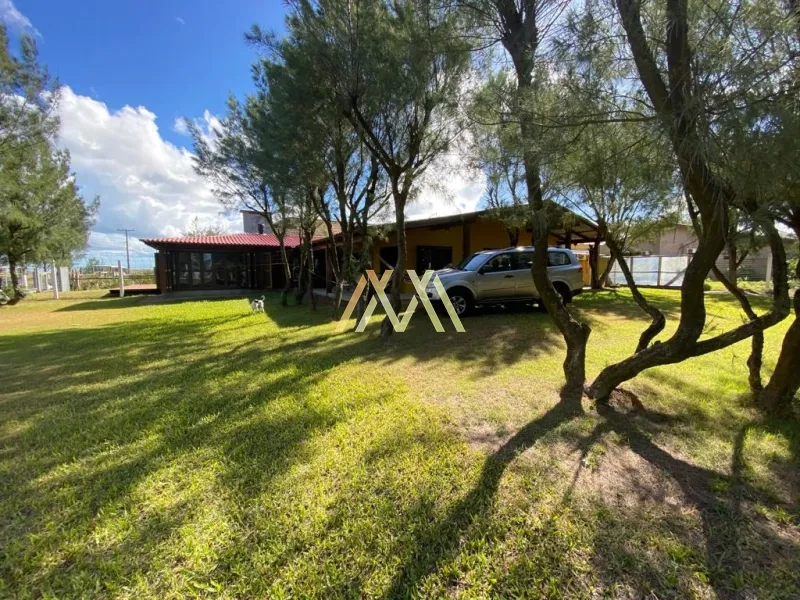 Casa com 02 terrenos beira mar à venda!: 4ª foto da galeria de imagens do imóvel