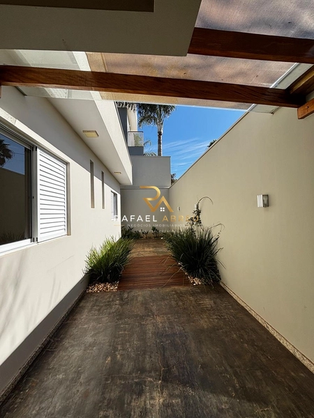 Casa Térrea para Locação no Village Damha II | 3 Suítes, Energia Solar e Planejados: 10ª foto da galeria de imagens do imóvel