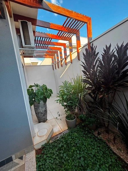Casa de Alto Padrão para Locação no Quinta do Salto | 3 Suítes e Energia Fotovoltaica: 5ª foto da galeria de imagens do imóvel