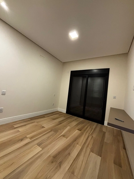 Casa Térrea à Venda no Village Damha III | 3 Suítes : 2ª foto da galeria de imagens do imóvel