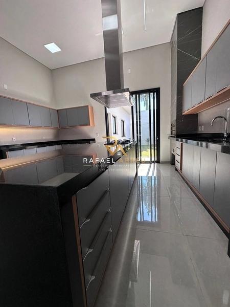 Casa à Venda no Village Damha II | 3 Suítes, Closet e Área Gourmet: 5ª foto da galeria de imagens do imóvel