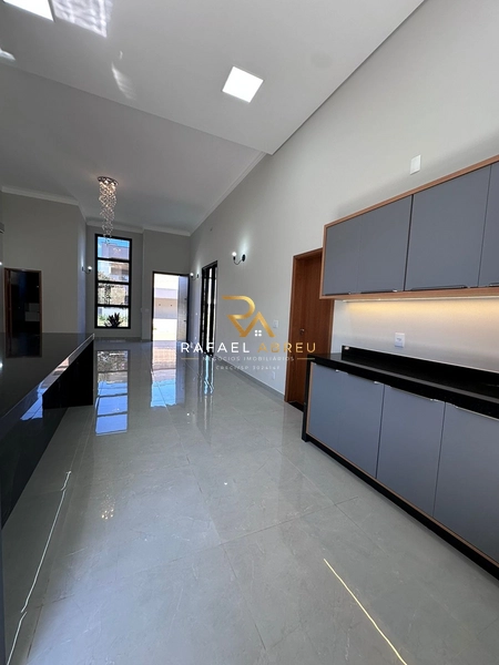 Casa à Venda no Village Damha II | 3 Suítes, Closet e Área Gourmet: 3ª foto da galeria de imagens do imóvel