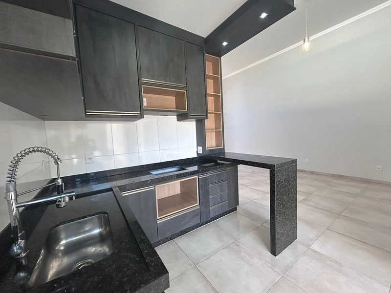 Casa à Venda no Condomínio Parque Atlanta | 3 Dormitórios: 7ª foto da galeria de imagens do imóvel