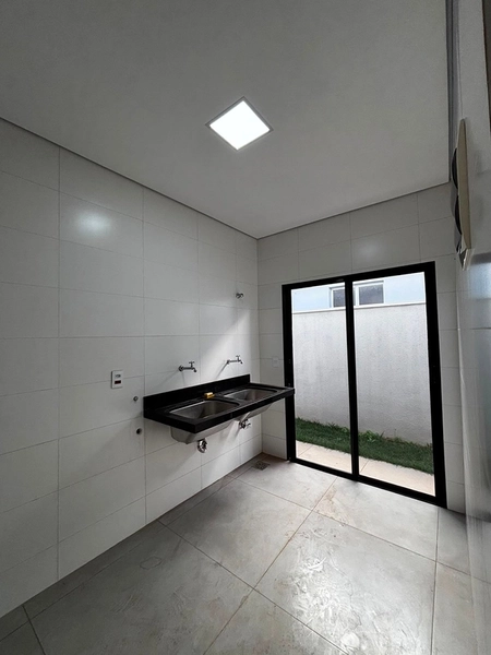 Casa à Venda no Condomínio Flamboyants | 3 Quartos, Suíte com Closet e Planejados: 7ª foto da galeria de imagens do imóvel