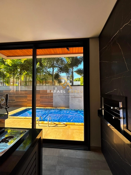 Sobrado à Venda no Quinta das Tipuanas | 3 Suítes, Elevador, Piscina Aquecida e Área Gourmet: 8ª foto da galeria de imagens do imóvel