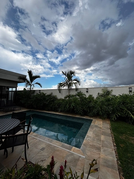 Casa Alto Padrão à Venda | 3 Suítes | Piscina Aquecida: 5ª foto da galeria de imagens do imóvel