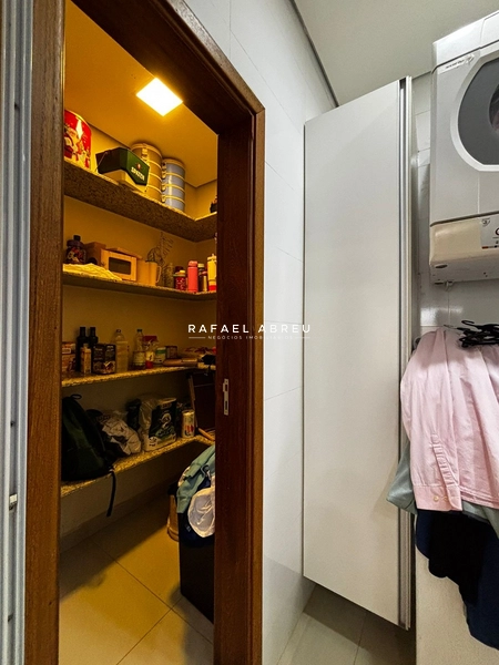 Casa de Alto Padrão à Venda no Village Damha I | 3 Suítes, Piscina Aquecida e Sauna: 22ª foto da galeria de imagens do imóvel