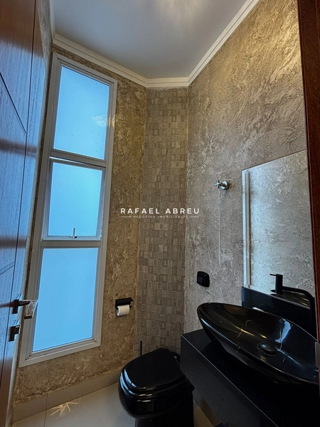 Casa de Alto Padrão à Venda no Village Damha I | 3 Suítes, Piscina Aquecida e Sauna: 33ª foto da galeria de imagens do imóvel