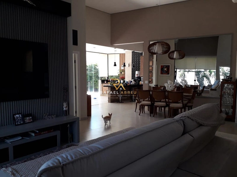 Casa à Venda no Residencial Damha | 3 Suítes, Piscina Aquecida e Sauna: 2ª foto da galeria de imagens do imóvel