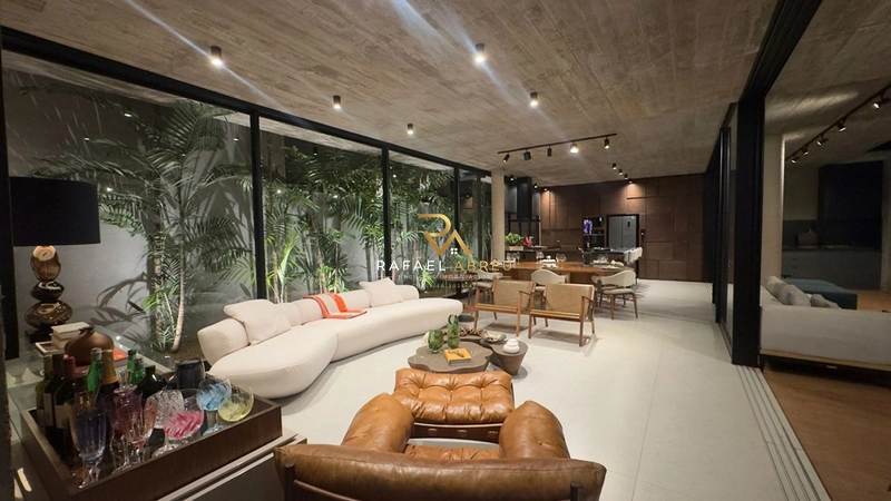 Casa de Alto Padrão à Venda no Condomínio Residencial Damha | 3 Suítes e Piscina Aquecida: 2ª foto da galeria de imagens do imóvel