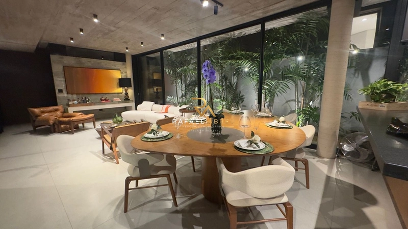 Casa de Alto Padrão à Venda no Condomínio Residencial Damha | 3 Suítes e Piscina Aquecida: 5ª foto da galeria de imagens do imóvel