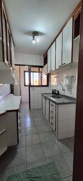 Apartamento à Venda no Ed. Solimões | Próximo à Uniara: 2ª foto da galeria de imagens do imóvel
