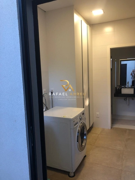 Casa Sobrado à Venda no Village Damha I | 3 Suítes, Piscina e Energia Fotovoltaica: 25ª foto da galeria de imagens do imóvel
