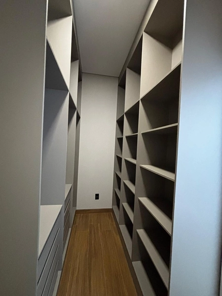 Casa à Venda em Condomínio Fechado | 3 Suítes | Alto Padrão: 4ª foto da galeria de imagens do imóvel