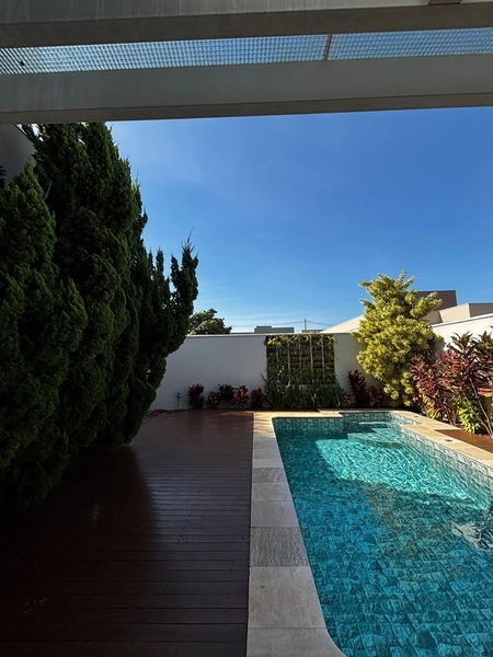 Casa de Alto Padrão à Venda | 3 Suítes, Piscina Aquecida e Energia Fotovoltaica: 26ª foto da galeria de imagens do imóvel