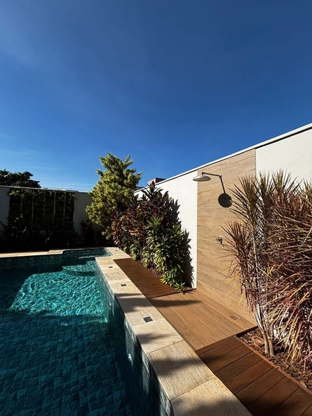 Casa de Alto Padrão à Venda | 3 Suítes, Piscina Aquecida e Energia Fotovoltaica: 23ª foto da galeria de imagens do imóvel
