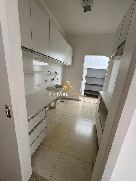 Casa à Venda no Village Damha I | 3 Suítes e 396 m² de Terreno: 8ª foto da galeria de imagens do imóvel