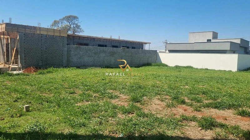 Lote à Venda no Village Damha IV em Araraquara | 292,78 m², Plano e Pronto para Construir: 2ª foto da galeria de imagens do imóvel