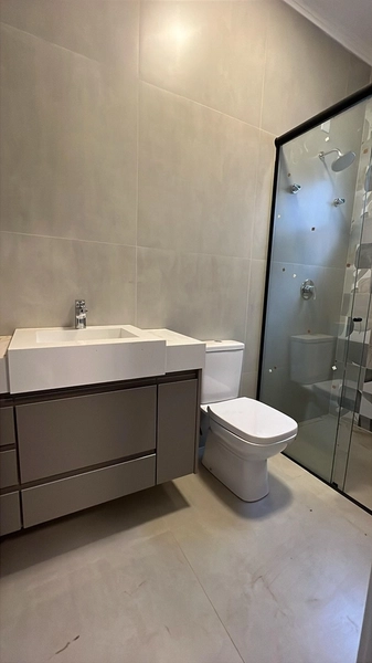 Casa Nova à Venda no Quinta das Tipuanas | 3 Suítes e Piscina: 9ª foto da galeria de imagens do imóvel