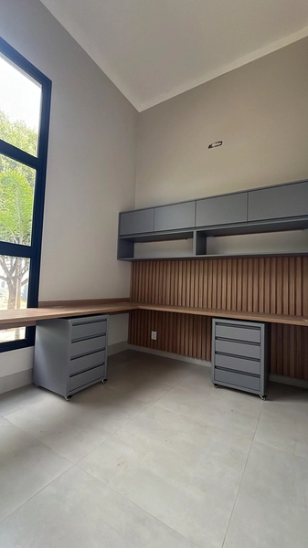 Casa Nova à Venda no Quinta das Tipuanas | 3 Suítes e Piscina: 3ª foto da galeria de imagens do imóvel