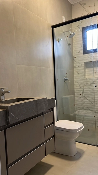 Casa Nova à Venda no Quinta das Tipuanas | 3 Suítes e Piscina: 10ª foto da galeria de imagens do imóvel